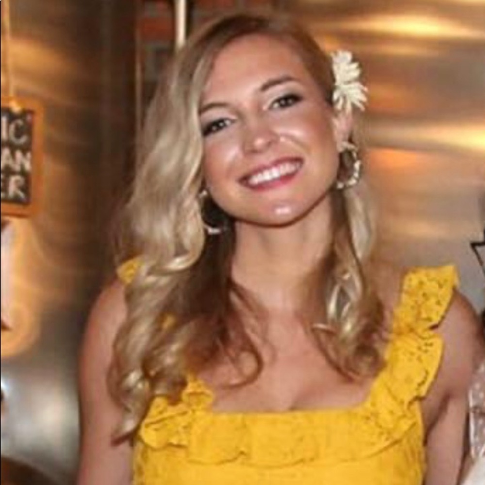 Meet your Posher, Carly